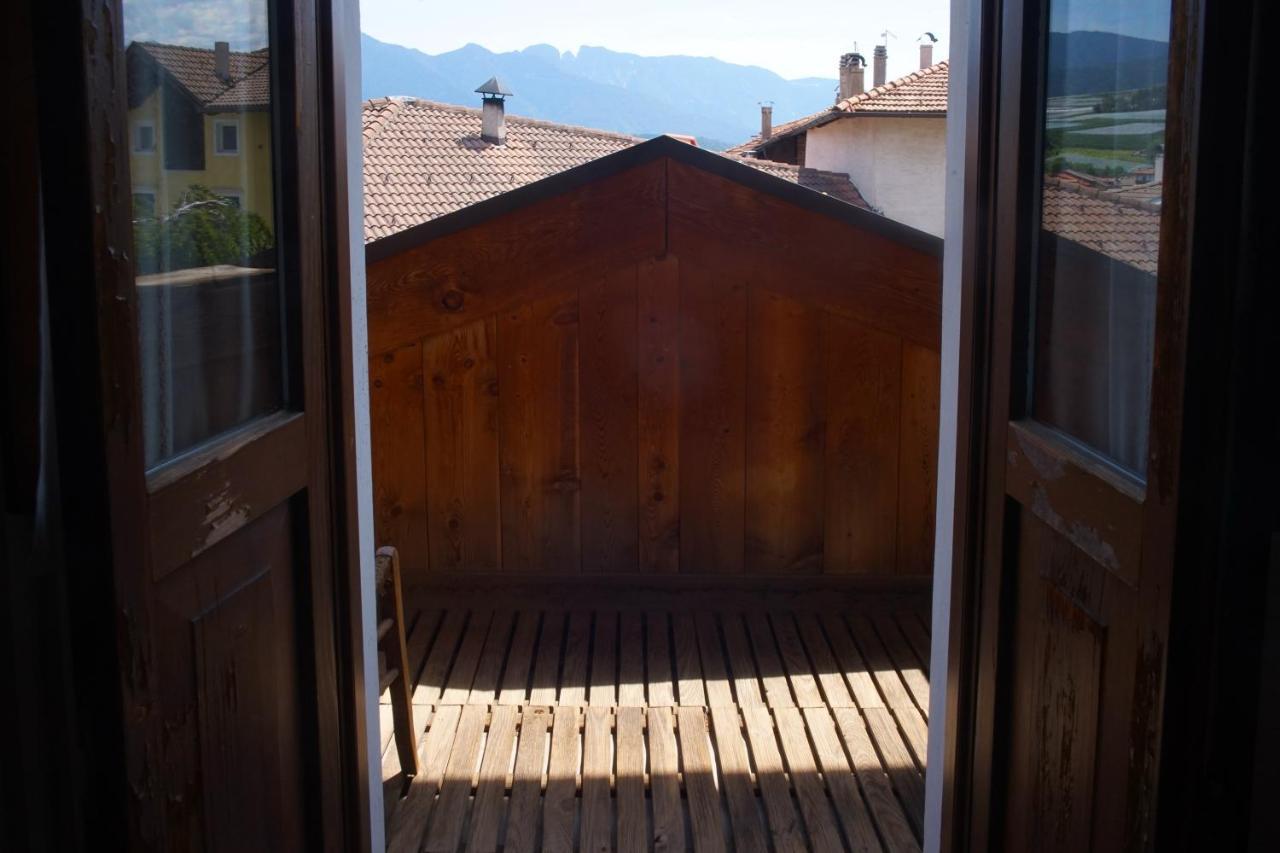 La Casa Altrui- Camere E Zona Relax Con Giardino Coredo Eksteriør bilde